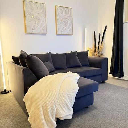 Luxury Cozy 3 Bed Apartment 5Mins From City - Free Parking! Nottingham Exteriér fotografie