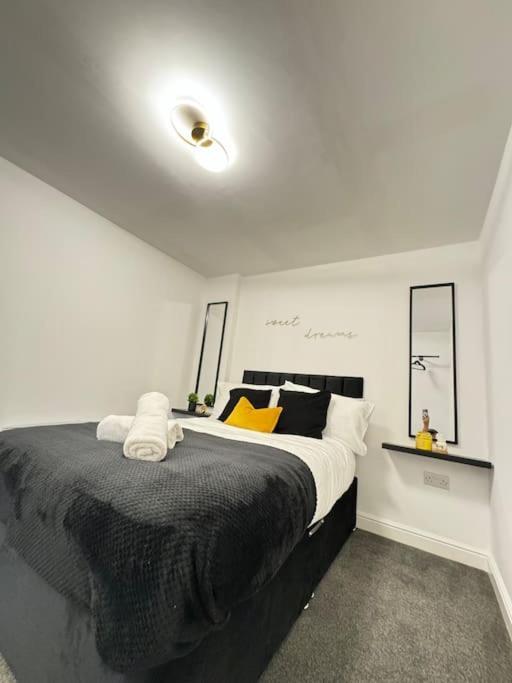 Luxury Cozy 3 Bed Apartment 5Mins From City - Free Parking! Nottingham Exteriér fotografie