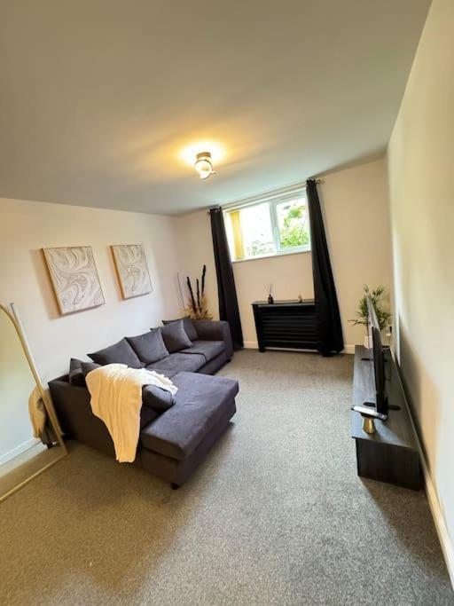 Luxury Cozy 3 Bed Apartment 5Mins From City - Free Parking! Nottingham Exteriér fotografie